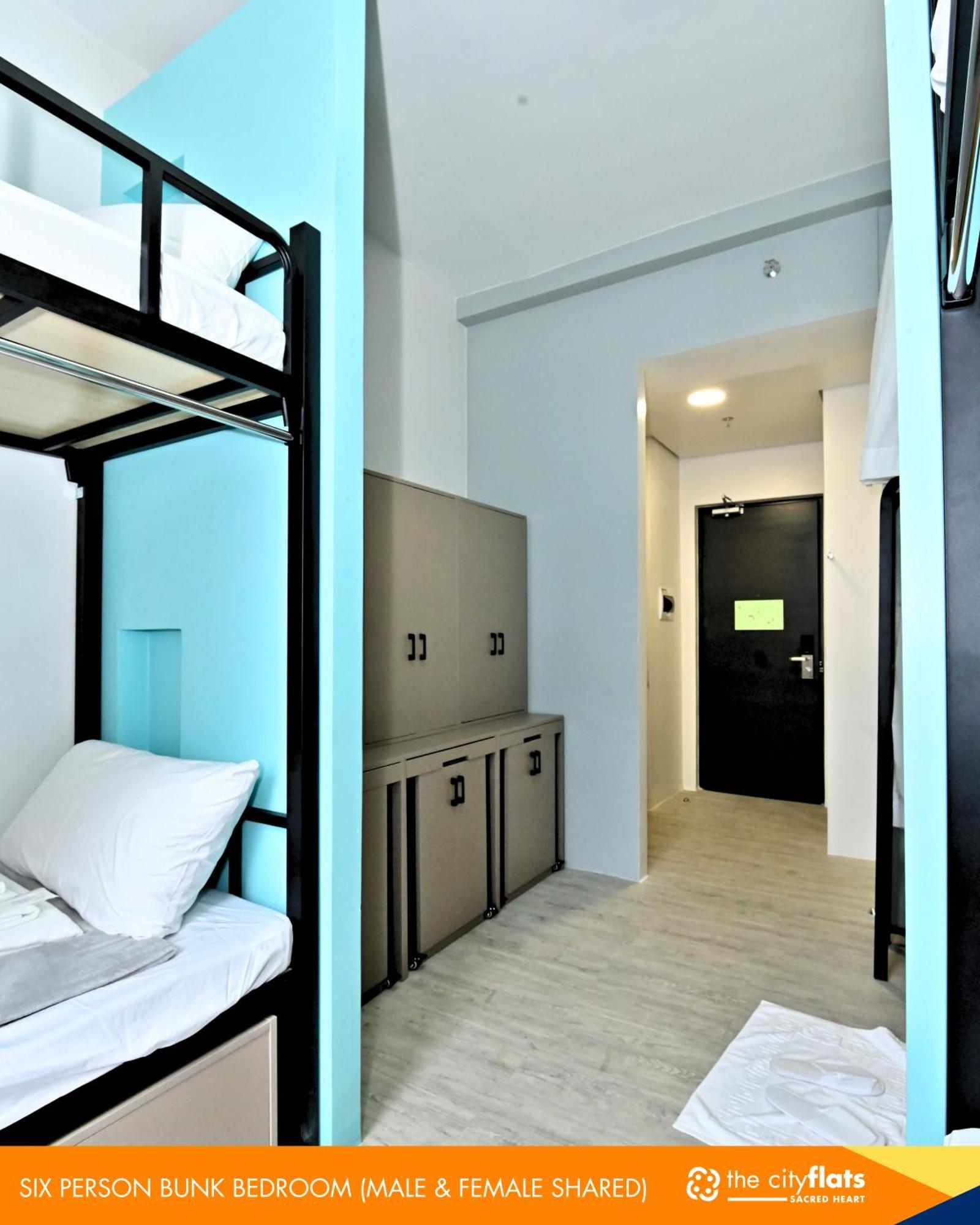 The City Flats Sacred Heart Makati City Room photo