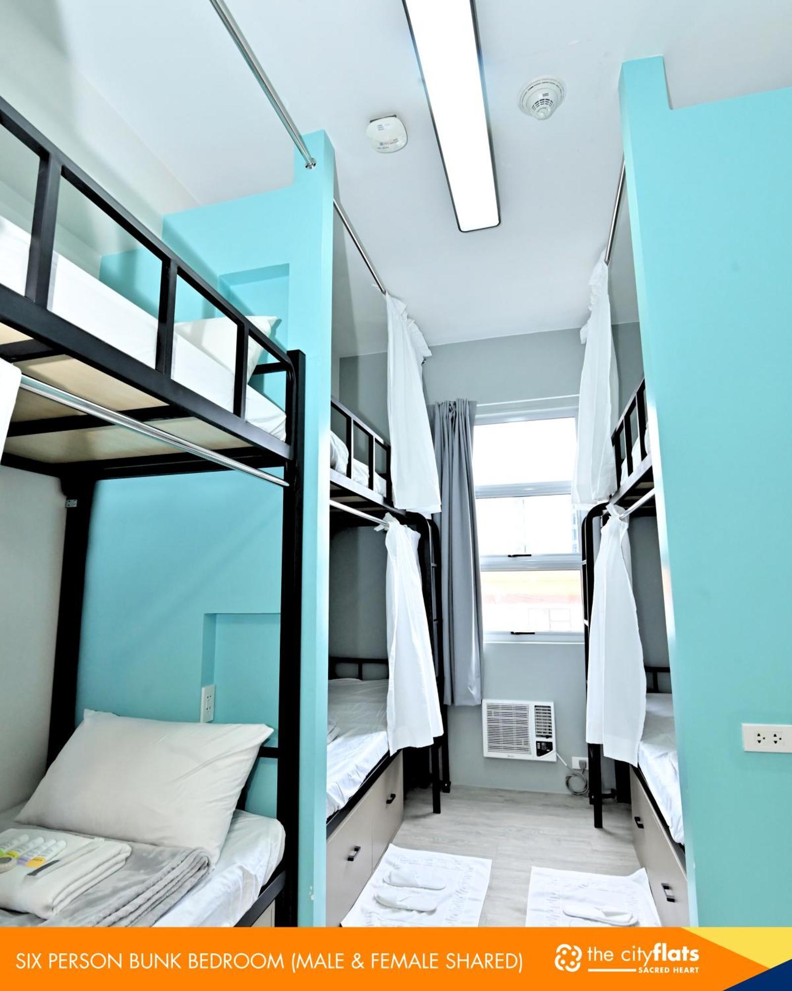 The City Flats Sacred Heart Makati City Room photo