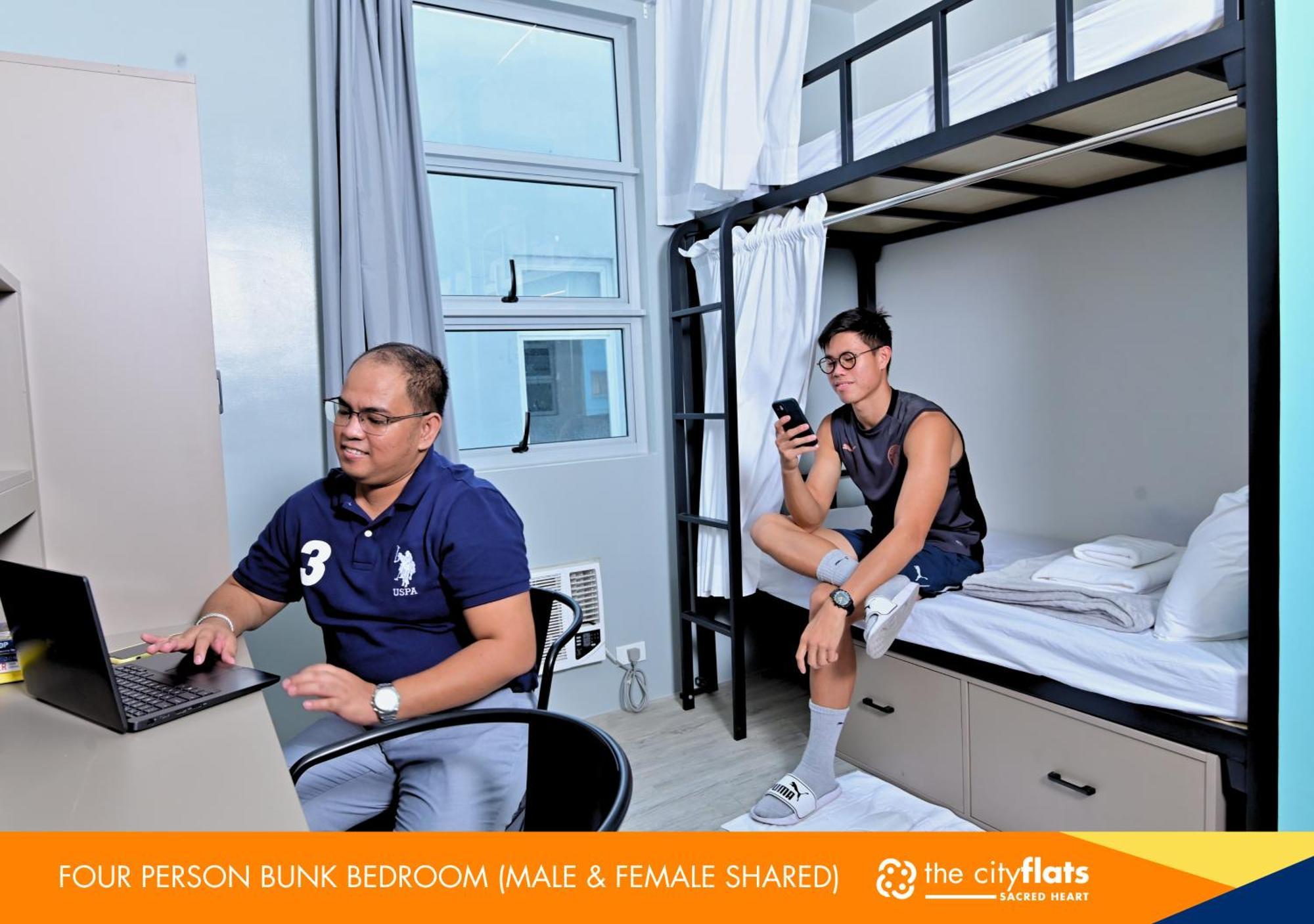 The City Flats Sacred Heart Makati City Room photo